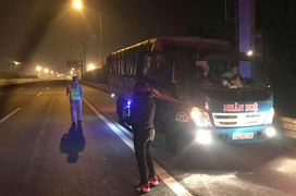 Phạt 17 triệu đồng người lái xe tải chạy ngược chiều suốt 7km trên cao tốc