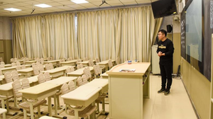 Học trực tuyến tại Trung Quốc mùa dịch Covid-19 và những khó khăn phải đối mặt