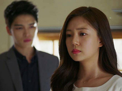 Chồng 'đại gia' nhưng tháng nào vợ cũng phải đi vay tiền