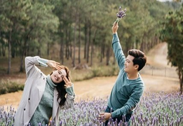 Nhã Phương xúc động khi được Trường Giang chăm sóc chu đáo