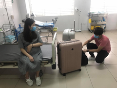 30 người trở về từ Vũ Hán được ra viện sau 21 ngày cách ly