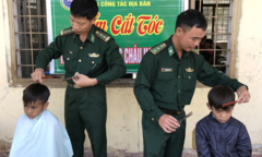 Những đứa trẻ là 'con nuôi Biên phòng' ở Đắk Lắk