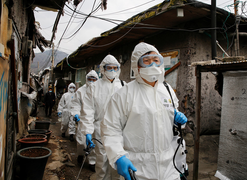 Số ca nhiễm Covid-19 mới ở Trung Quốc thấp nhất từ trước đến nay