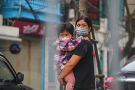 'Đánh nhau với bóng ma Covid-19, cái ta cần là sự bình tĩnh'