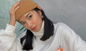 'Yêu cầu nghệ sĩ Việt dự show thời trang ở châu Âu kiểm tra y tế'