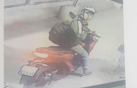 Công bố hình ảnh kẻ đâm tài xế, cướp xe máy ở TP.HCM