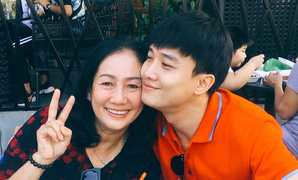 Mừng ngày 8/3, Quốc Trường ‘Về nhà đi con’ tặng mẹ 3 tỷ đồng