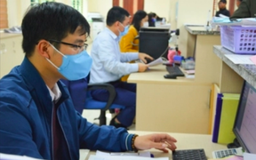 Làm sao để phòng chống Covid-19 tại nơi làm việc?