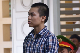 Thiếu niên 14 tuổi lĩnh 6 năm tù cho tội giết người