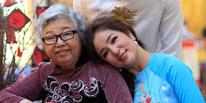 Thúy Nga: 'Ba hay nhốt 2 chị em trong nhà, khóa trái cửa vì không muốn con về với mẹ'