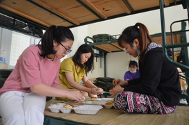 Du học sinh tại khu cách ly: 'Chúng cháu cảm thấy an toàn và được yêu thương'