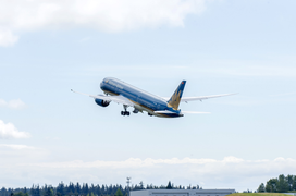 Thông tin chính thức về tiếp viên trở về từ Anh ngày 9/3