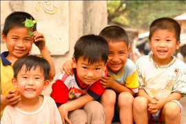 Ai nói trẻ con ở quê là hư, trẻ thành phố chắc gì ngoan bằng!