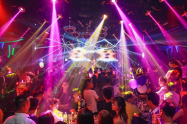 Bình Thuận dừng hoạt động quán bar, karaoke đến khi hết dịch Covid-19