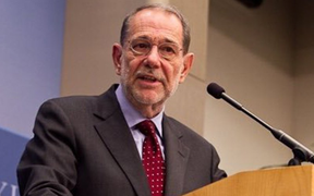 Cựu Tổng thư ký NATO mắc Covid-19