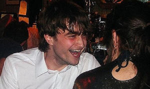 Daniel Radcliffe: 'Harry Potter biến tôi thành kẻ nghiện rượu'