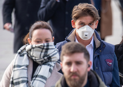 Covid-19: Tại sao người phương Tây 'không thích' đeo khẩu trang?