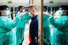 Những sự kiện Covid-19 không thể quên trong tuần