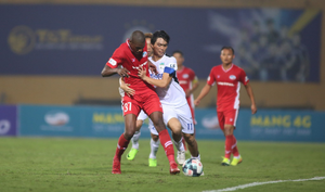 HLV HAGL: 'Tuấn Anh bị thay ra không phải do chấn thương'