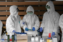 Dịch Covid-19 tạo ra các tỷ phú mới ngành y dược