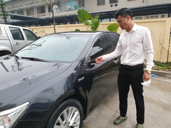 Bốn ô tô tiền tỷ ở Bắc Ninh bị vặt trụi gương sau một đêm