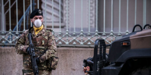 Covid-19: Đoàn xe quân sự Italy chở thi thể đi hỏa táng