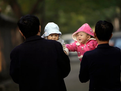 Câu đố tìm tuổi 2 anh em cực đơn giản, nhưng nhiều người 'bó tay'