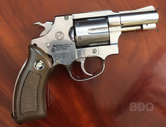 Nổ súng trong lúc đi đòi nợ, 3 thanh niên bị triệu tập