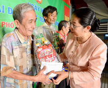 Đề xuất hỗ trợ người nghèo ở TP.HCM bị ảnh hưởng bởi Covid-19