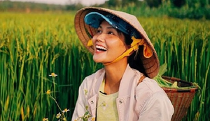 H'Hen Niê đưa bạn trai về Đắk Lắk ra mắt, tiết lộ thời điểm cưới