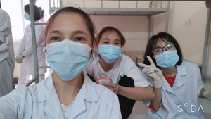 Nữ sinh Đại học Y Hà Nội tình nguyện đến 'điểm nóng' chống dịch Covid-19