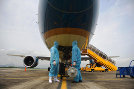 Gặp những người thầm lặng ở tuyến đầu mùa dịch