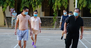 Video: Lớp học khiêu vũ trong khu cách ly ở TP.HCM