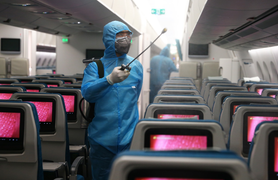 Video: Vietnam Airlines khử trùng máy bay thế nào sau mỗi chuyến đi?