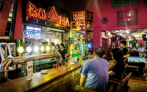 Đề nghị không sử dụng hình ảnh tôn giáo tại quán bar Buddha