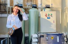 Thủy Tiên lắp trạm cấp nước ngọt miễn phí đầu tiên cho 4000 dân ở Bến Tre