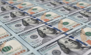 Ngân hàng, thị trường tự do cùng giảm mạnh giá USD