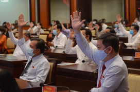 TP.HCM chi 1.800 tỷ đồng hỗ trợ người lao động mất việc vì Covid-19