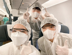 Hòa Minzy, Đức Phúc ra Hà Nội, góp 300 triệu đồng chống dịch