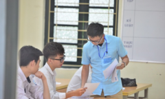 Đề xuất giảm môn thi hoặc xét học bạ vào lớp 10 