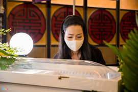 Trịnh Kim Chi, Vân Trang viếng Mai Phương