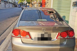  Truy tìm nhóm đập phá hàng loạt ô tô ở Vũng Tàu