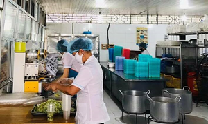 19 nhân viên công ty Trường Sinh ở Bệnh viện Nội tiết xét nghiệm âm tính