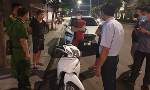 Ra đường không lý do, hơn 40 người bị đưa về nhà văn hóa ngủ qua đêm