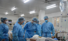 Bên trong tâm dịch Bệnh viện Bạch Mai những ngày phong toả