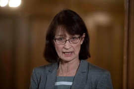 Quan chức Y tế Anh: Lệnh phong tỏa toàn quốc có thể kéo dài 6 tháng