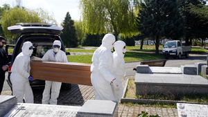 Đại dịch Covid-19 ngày 1/4: Số ca nhiễm tại Tây Ban Nha tăng gấp đôi Italy