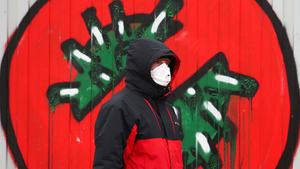 Số ca mắc Covid-19 tăng kỷ lục, Nga yêu cầu người dân giữ khoảng cách trên 1 m