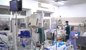 Video: Cận cảnh công tác điều trị tại 'tâm dịch' bệnh viện Bạch Mai