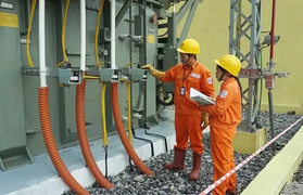 Bộ Công Thương đề xuất giảm 10% giá điện